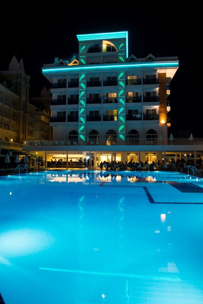 Palm World Side Resort & Spa Esterno foto